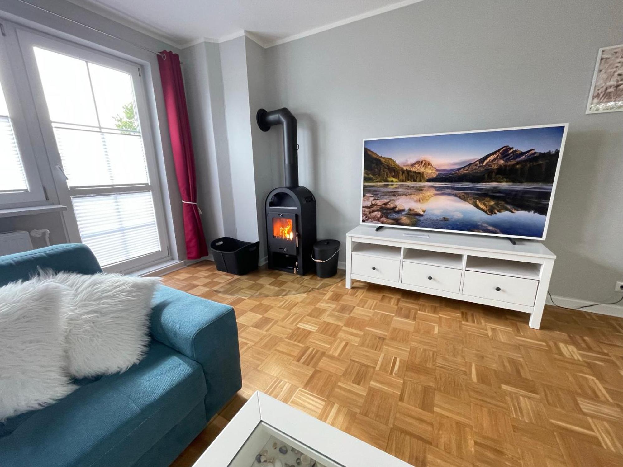 Ruegenferienhaus - Schaprode Hafen Экстерьер фото